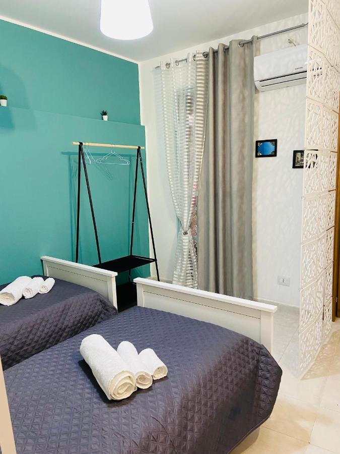 La Casa Di Tabbi Apartment Palermo Bagian luar foto